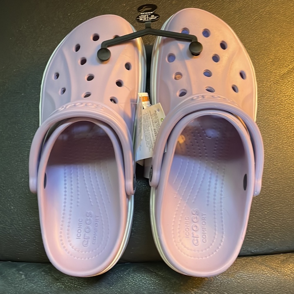 NWT Crocs Bayaband Clog Lavender & white size 7 Mens, 9 Womens BEAUTIFUL! - Picture 4 of 7